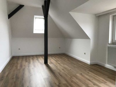 Renovierte Dachgeschosswohnung