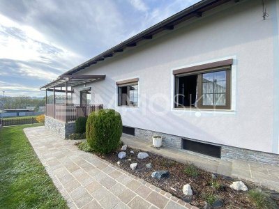 Tolles Einfamilienhaus mit eingezäuntem Garten!