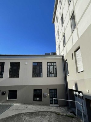 Aussergewöhnlich elegante 2 Zimmer Maisonette Nähe HBF