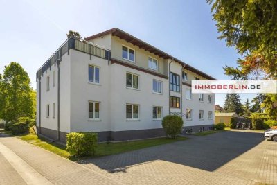 IMMOBERLIN.DE - Naturverbundene Wohnung mit großer Sonnenterrasse in See- & Waldnähe