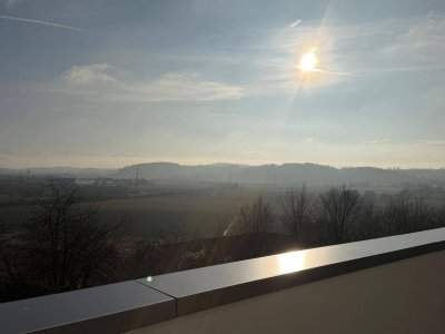 HOCHWERTIGE EIGENTUMSWOHNUNG MIT PANORAMABLICK
