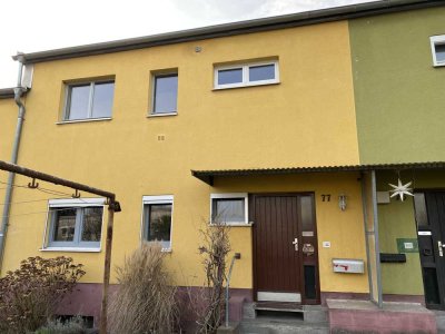 BIETERVERFAHREN! Sanierungsbedürftiges Reihenmittelhaus in Westhausen