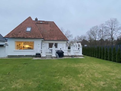 Gepflegte Familienvilla mit großem Garten in Berlin Rudow