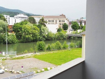 LEOBEN: Perfekt aufgeteilte 3-Zimmerwohnung mit ca. 69 m² Wohnfläche mit LOGGIA + Blick auf die Mur