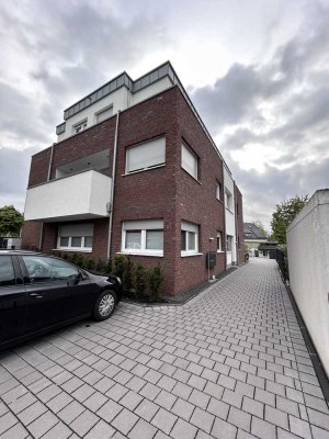 Neuwertige 2-Zimmer-Erdgeschosswohnung mit Terrasse und optionaler EBK in Meerbusch Osterath