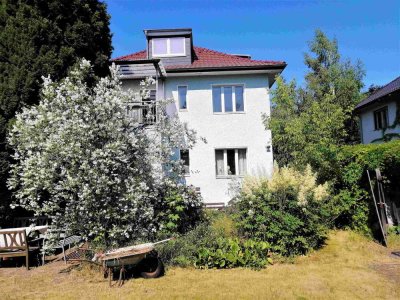Geräumiges 9-Raum-Haus in Blankenfelde-Mahlow mit Potenzial
