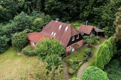 ... Idylle am Waldrand gesucht? Attraktives EFH mit Kachelofen und Carport in Witzeeze
