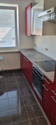 Vollständig renovierte 5-Raum-Wohnung mit Einbauküche in Gänserndorf