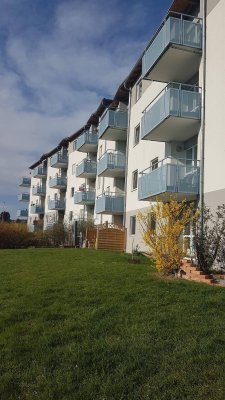 Ruhiges Wohnen mit Fernsicht - 2 Zimmer Wohnung mit Loggia