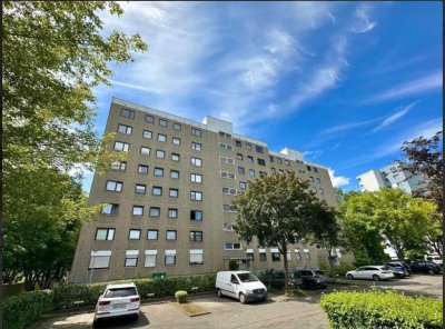 Voll möblierte 2-Zimmer-Wohnung mit Loggia | Offenbach-Bieber