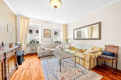 Ein Stück Himmel über München – Dachterrassenwohnung mit Altbaucharme in Bestlage