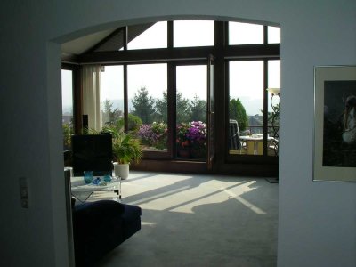 Exklusives Penthouse mit 3,5 Zimmern und Dachterrasse in Herzogenrath-Straß