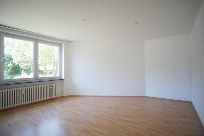 ~~ Zentrale Lage + OPTIONAL Garage~~