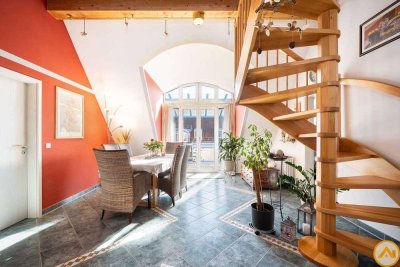 A U F R E C H T °WOHNEN AUF 2 ETAGEN° stilvolle Galeriewohnung mit sonnigem Balkon - S2