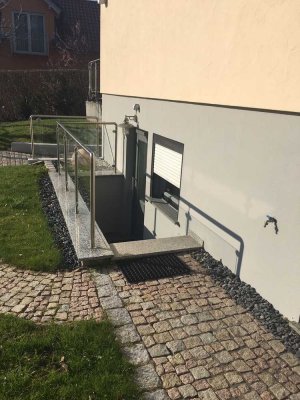 Gemütliche möblierte 1-Zimmer-Souterrain-Wohnung in Sambach. Nur an Einzelperson.