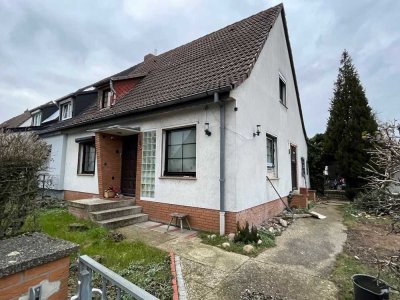 Doppelhaushälfte