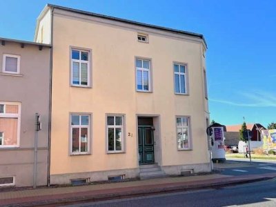 Freundliche 4-Raum Wohnung im Schweriner Viertel -404-