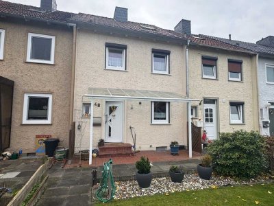 Schönes und gepflegtes Reihenmittelhaus mit 2 Gartenbereichen in Celle - sofort bezugsfrei