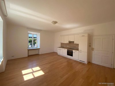 72,53m² Erdgeschoß-Mietwohnung mit 2 Schlafzimmern und Carport