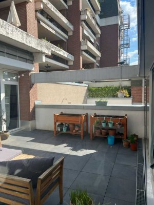 Vermietet! An Kapitalanleger! Nippes/Niehl! Helle und geflegte Wohnung mit Terrasse u. TG-Stellplatz