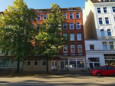 Schöne 3 Zi.-Altbauwohnung mit Balkon am Schrevenpark zum 01.07.2026