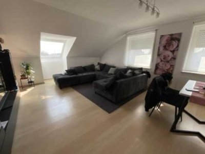 Helle 3-Zimmer DG-Wohnung in Langweid am Lech