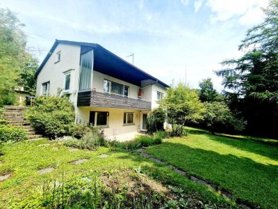 Einfamilienhaus mit Einliegerwohnung in ruhiger, naturnaher Lage in Heidenheim