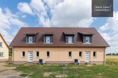 Doppelhaus Landhaus in bester Lage von Fredersdorf mit freiem Blick auf´s Feld