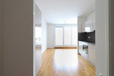 Penthouse-Flair mit großem Balkon und moderner Markenküche – exklusives Wohnerlebnis in Bestlage