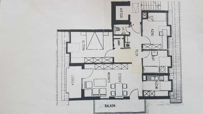 Attraktive Dachgeschosswohnung für Kapitalanleger/Familien/Paare