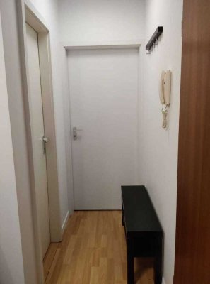 Köln Westhoven - modernisierte 4 Zimmerwohnung mit offener Küche, 2 Bädern und 2 Balkonen