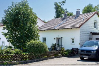 **Charmantes Häuschen zum Selbstverwirklichen in Schwindegg**