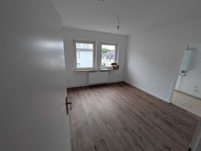 Frisch renovierte/sanierte 2-Zimmer-Wohnung in zentraler Lage von Hagen-Altenhagen