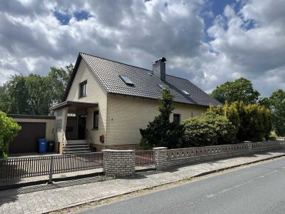 GEMÜTLICHES EINFAMILIENHAUS IN IDYLLISCHER LAGE