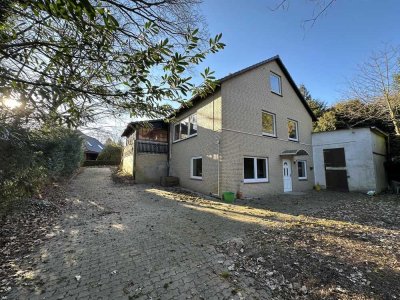 Charmante 2,5-Zimmer-Wohnung mit Garten und zwei Stellplätzen in Rosdorf