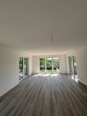 Exklusive 4-Zi.-Whg. (gut 160 m²) mit zwei Dachterrassen u. TG-Stellplatz in zentraler Wohnlage