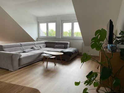 Ansprechende 2,5-Zimmer-DG-Wohnung mit Mosel Blick und Balkon in Koblenz-Güls