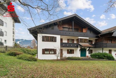 Außergewöhnliche Terrassenwohnung in Bestlage Partenkirchens mit spektakulärem Bergblick!