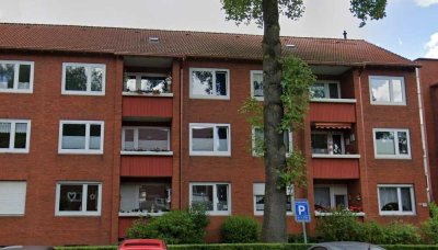 Ansprechende und modernisierte 3-Raum-Wohnung mit lux. Innenausstattung mit EBK