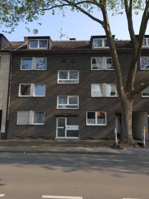 Gepflegte 2,5-Raum-Wohnung mit Balkon in Duisburg