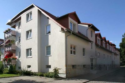 + 3-Raum-Wohnung mit Balkon +