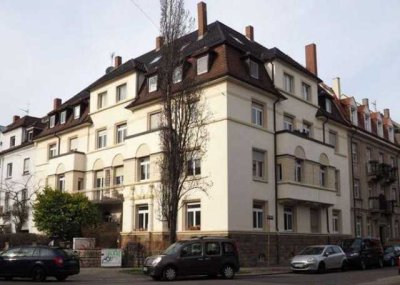 3 Zimmer Altbauwohnung in der Weststadt
