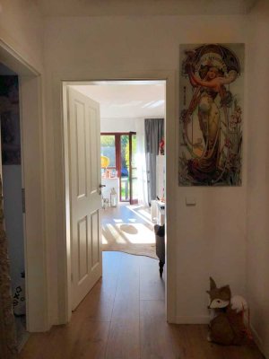 Helle 2-Zimmer-Gartenwohnung mit 250 m² Privatgarten in München-Waldtrudering