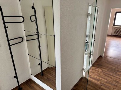 Bezugsfertige 3-Zimmer-Dachgeschosswohnung am Waldrand gelegen