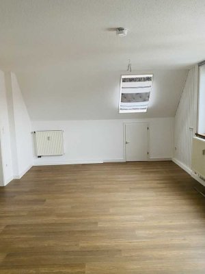 Gepflegte 1-Zimmerwohnung mit separater Küche und Badezimmer
