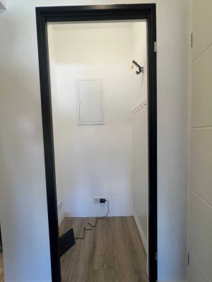 Stilvolle, vollständig renovierte 3,5-Raum-Wohnung mit geh. Innenausstattung mit EBK in Dortmund