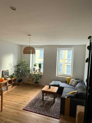 TOP 45 qm, 2-Zi-Wohnung mit High-Class Küche u. Luxusbad, KERNSANIERT, SmartHome, Fußbodenheizung