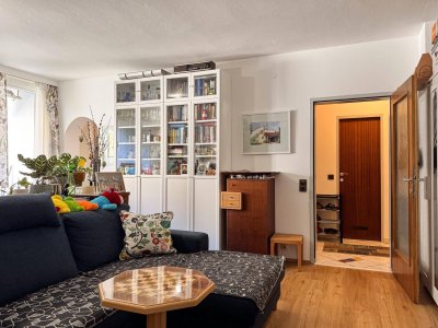 Lendplatznähe: Traumhafte Wohnung mit Balkon &amp; Tiefgarage