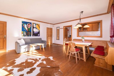 Terrassenwohnung mit alpinem Flair und Freizeitwohnsitz (06643)
