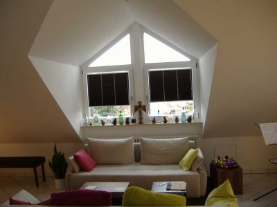 Helle 2-Zimmer-Maisonette-Wohnung in Weingarten (Baden)